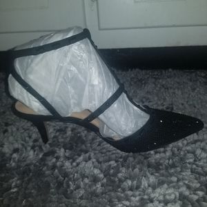 Black dazzle heel by INC size 8.5